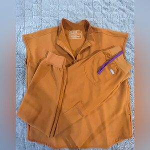 Figs Jogger TWO PIECE Set - Size [XS] - $50 (Original Price $86)